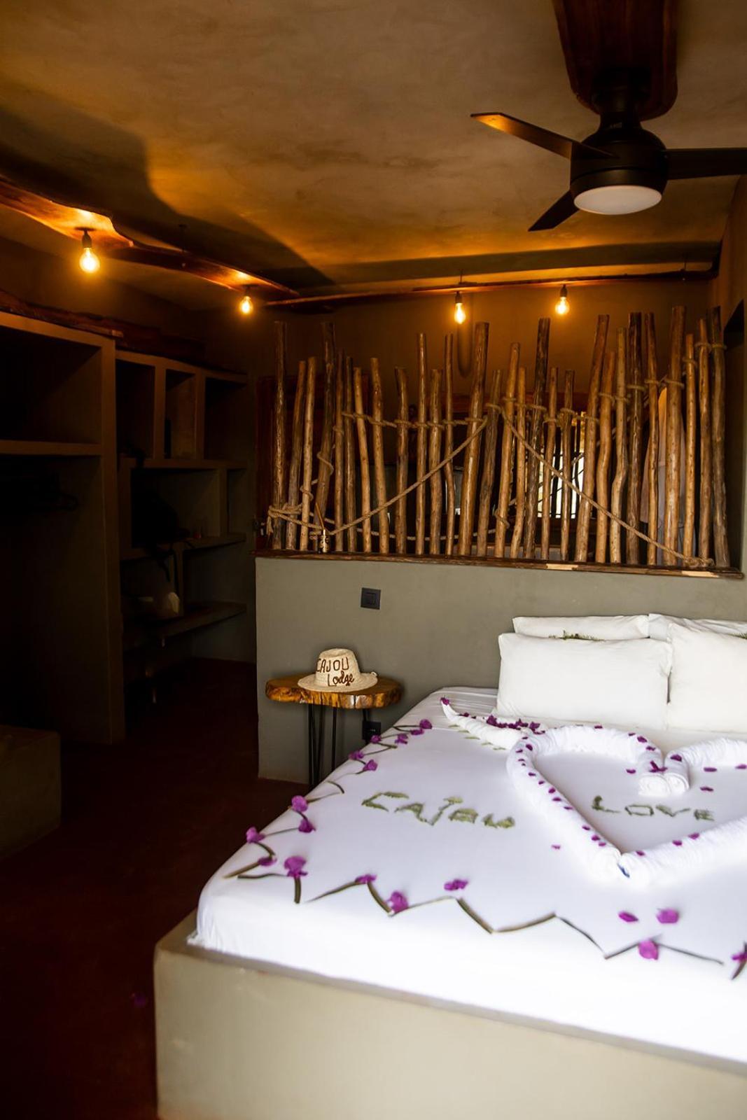 Cajou Lodge Bubaque Esterno foto